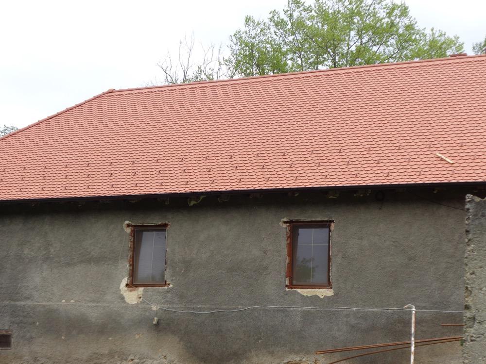 Krov na zupnom uredu 1